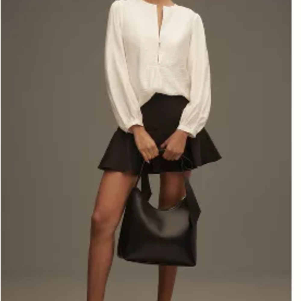 NWT Antheopologie 2x  Puff sleeve Textured blouse